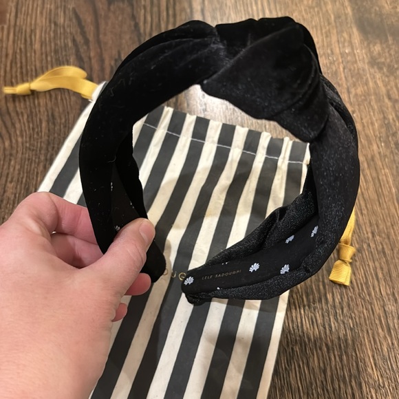 Lele Sadoughi Black Velvet Headband - Picture 2 of 4